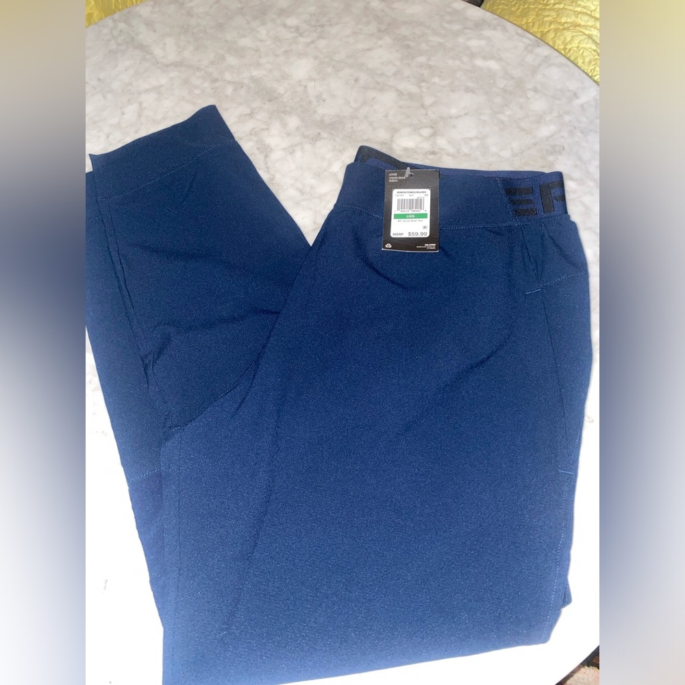 Under armour women’s joggers